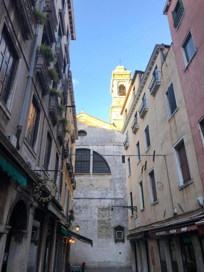Hotel Ca' Degli Specchieri Venecia Exterior foto